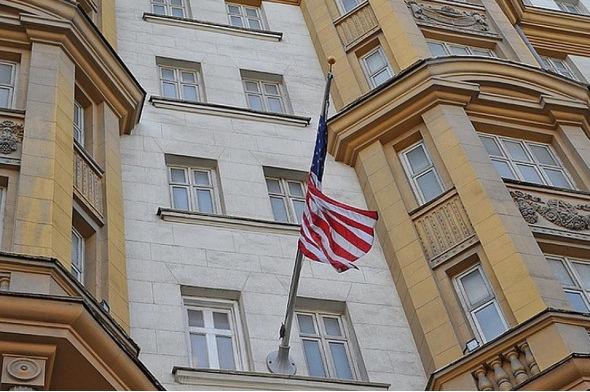 На этот раз американцы решили запретить своим компаниям экспортировать в Россию электронную продукцию, а также технику и технологии двойного назначения.