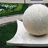 Декоративные изделия - каменный шар