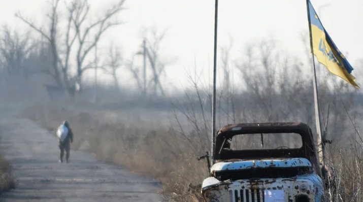 украина