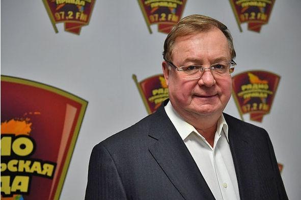 позвонил Ельцин – разберитесь. Через месяц мы вышли на Березовского