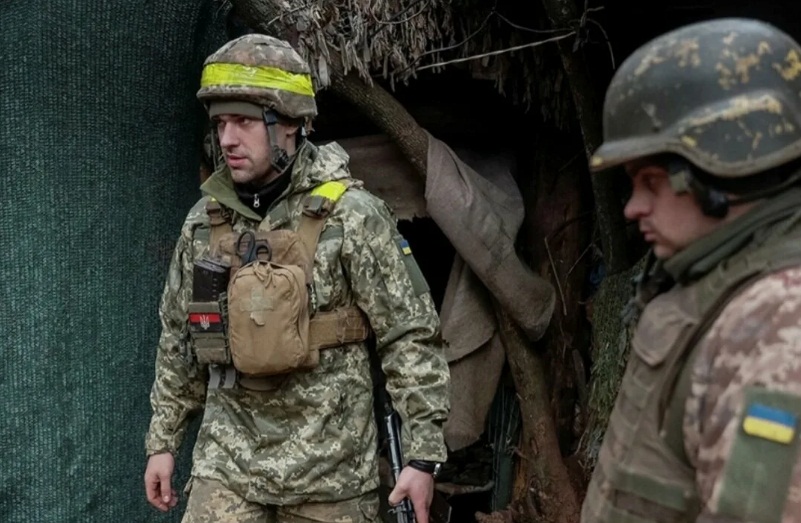 соединения укровермахта начинают выяснять отношения друг с другом
