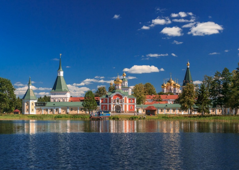 Валдайский Иверский монастырь