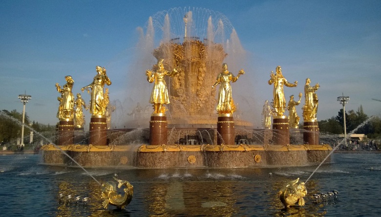 ВДНХ фонтан дружбы народов 2019