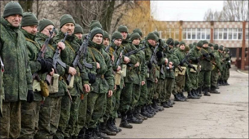 Зеленский объявил всеобщую мобилизацию
