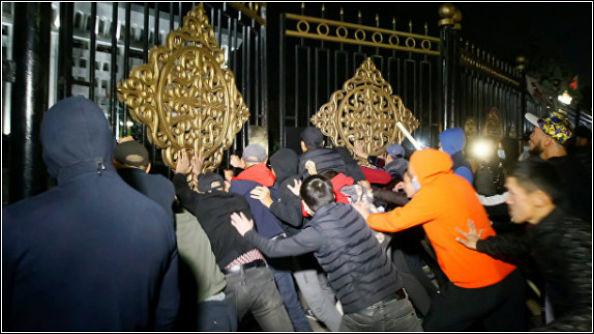 Бишкек пережил три успешных майдана