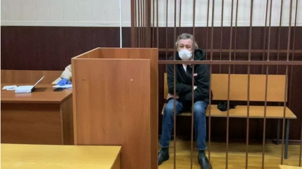 Пьяная авария, в которой по вине актера Михаила Ефремова погиб его ровесник курьер Сергей Захаров
