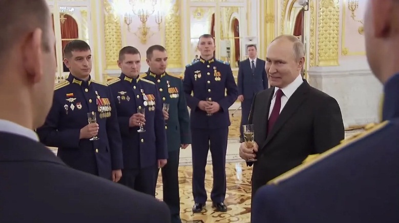 решение Владимира Путина об участии в президентских выборах 2024