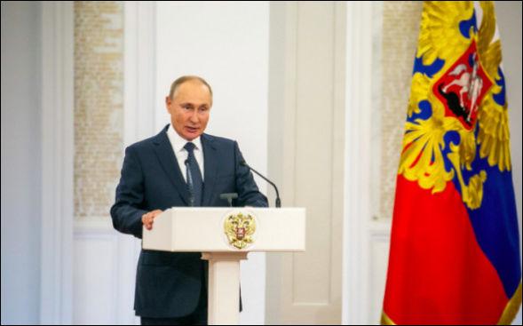 Путин обратился к украинцам