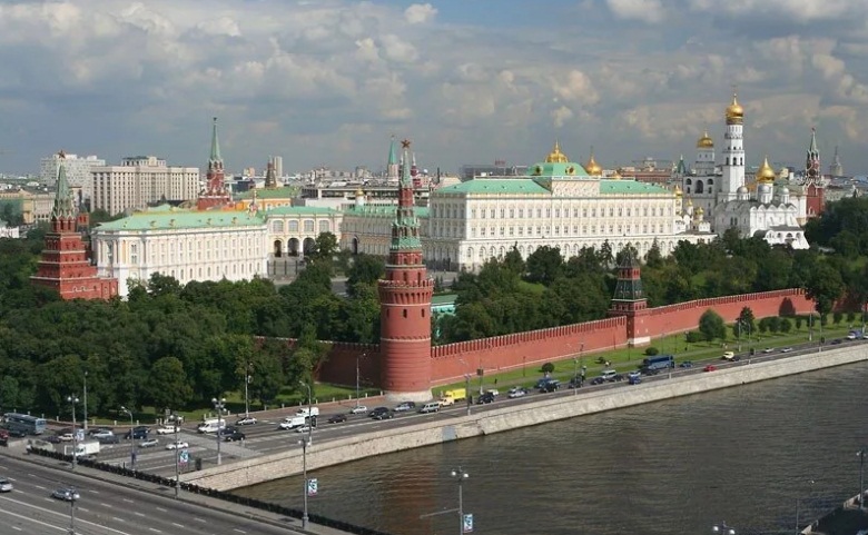 вернуться к модели свободного рынка 1990-х