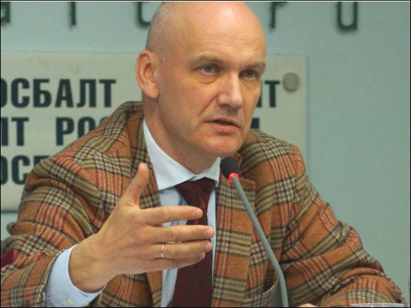 экономист Игорь Николаев.