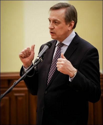 Главный редактор «Авроры» Борис Костенко