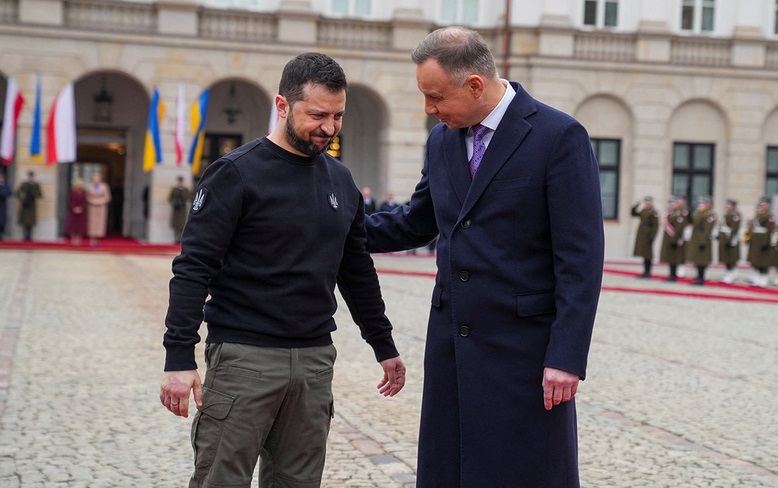 Недавний визит президента Зеленского в Варшаву породил массу гипотез о сути его переговоров с президентом Дудой