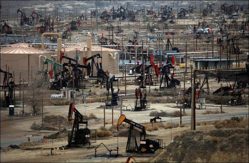 Вашингтон обещает Европе все больше нефти и газа