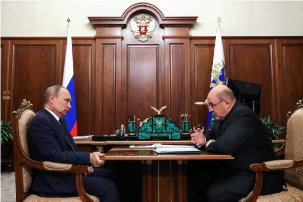первая попытка в современной России масштабной перекройки Конституции РФ