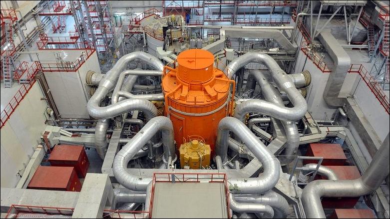Реактор на быстрых нейтронах БН-800 Белоярской АЭС был полностью переведен на уран-плутониевое МОКС-топливо.