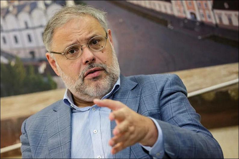 Экономист: пора делом поддержать правительство Мишустина