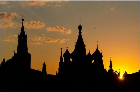 Кремль ночью