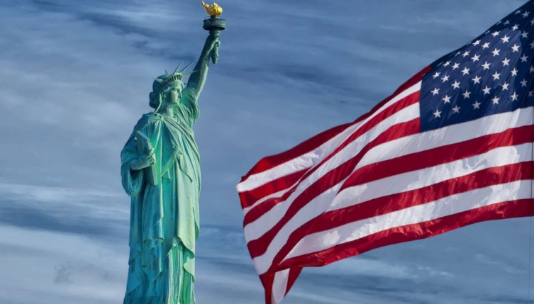 статуя свободы в сша