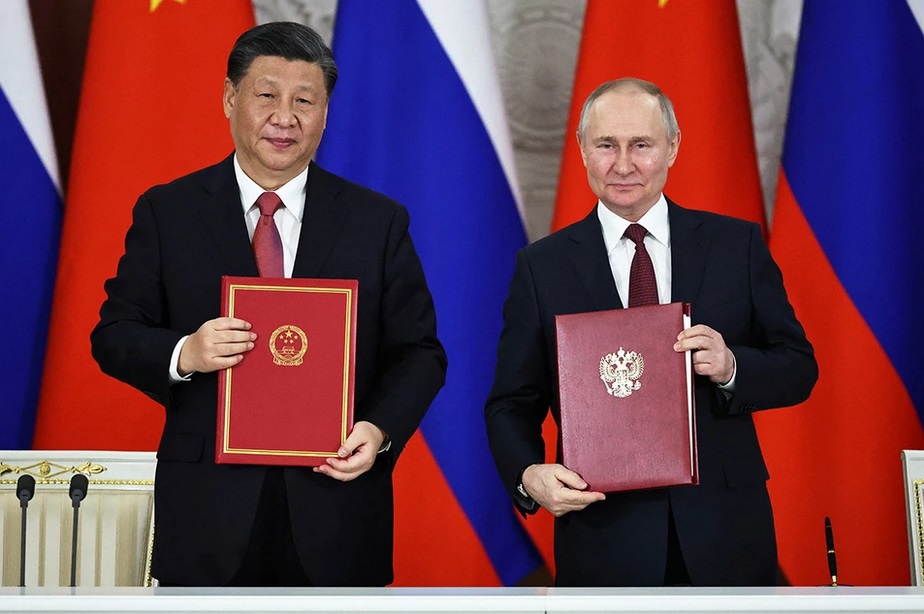 «Путин видит, как обретает очертания его антиамериканский миропорядок»