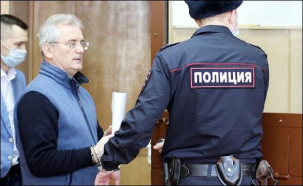 арест Ивана Белозерцева