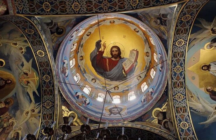 Храм Христа Спасителя, Сочи, Адлер