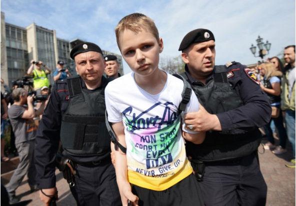 Человек и общество: о молодёжи