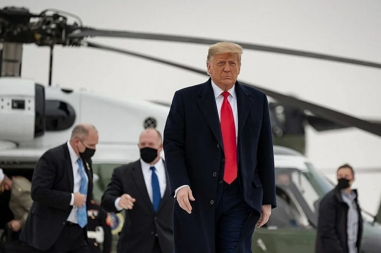 трамп вернулся