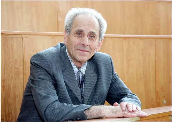Ханин Григорий экономист
